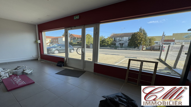 Ma-Cabane - Location Local commercial Frignicourt, 74 m²