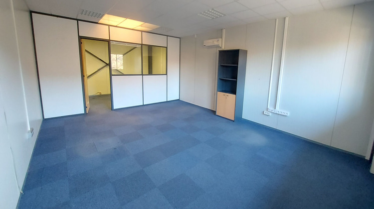 Ma-Cabane - Location Local commercial GARDANNE, 51 m²