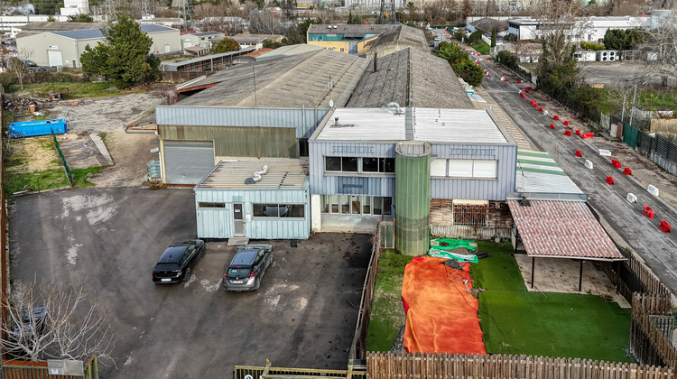 Ma-Cabane - Location Local commercial Gardanne, 2000 m²