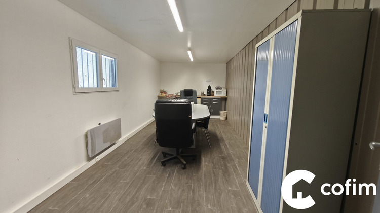 Ma-Cabane - Location Local commercial Gelos, 354 m²