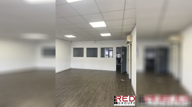 Ma-Cabane - Location Local commercial Gémenos, 90 m²