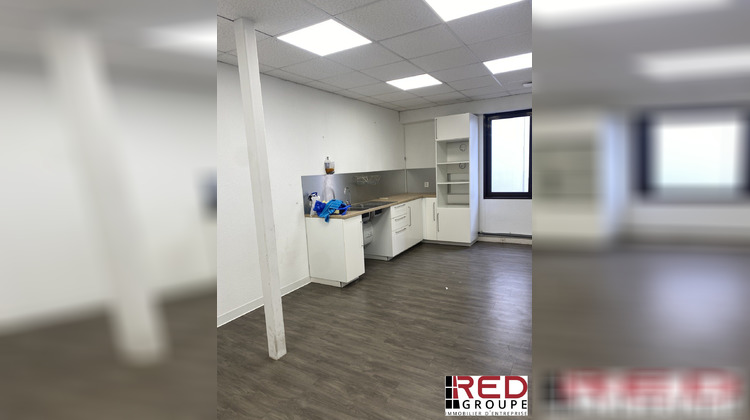 Ma-Cabane - Location Local commercial Gémenos, 90 m²