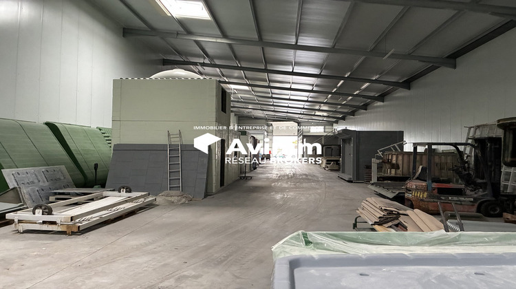 Ma-Cabane - Location Local commercial Gémenos, 1015 m²