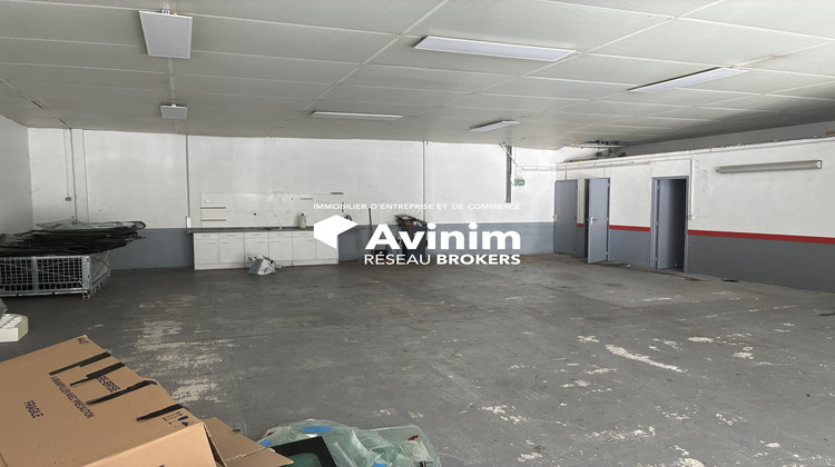 Ma-Cabane - Location Local commercial Gémenos, 547 m²