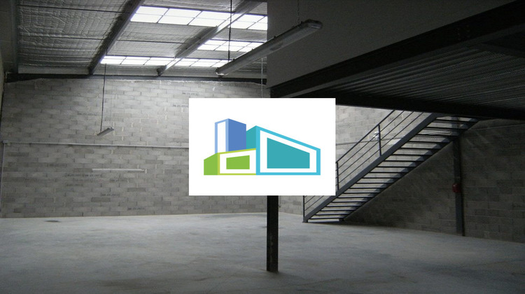Ma-Cabane - Location Local commercial Gémenos, 150 m²