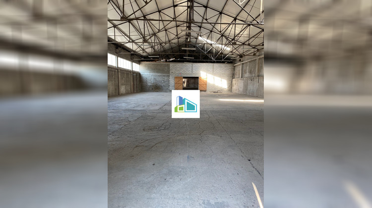 Ma-Cabane - Location Local commercial Gémenos, 1100 m²