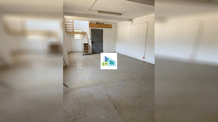 Ma-Cabane - Location Local commercial Gémenos, 1100 m²