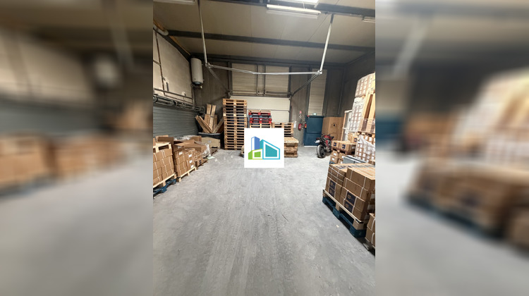 Ma-Cabane - Location Local commercial Gémenos, 1250 m²