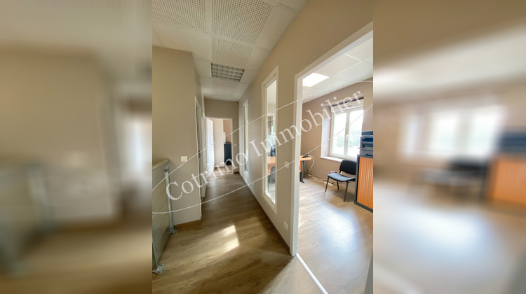 Ma-Cabane - Location Local commercial GENAS, 100 m²