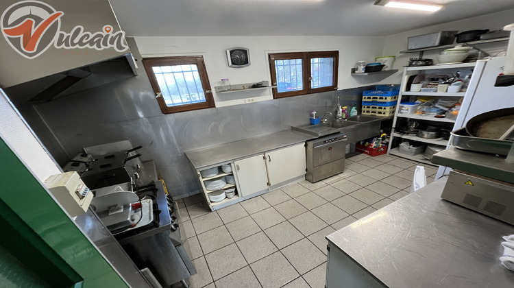 Ma-Cabane - Location Local commercial Gerzat, 186 m²