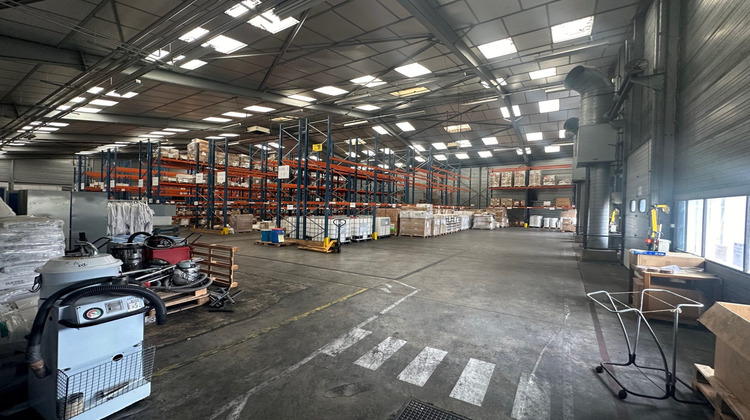 Ma-Cabane - Location Local commercial Gien, 9000 m²