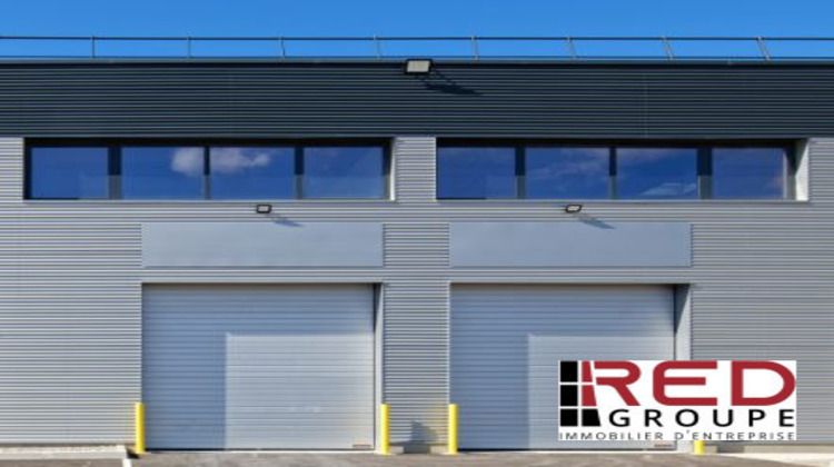 Ma-Cabane - Location Local commercial Gignac-la-Nerthe, 348 m²