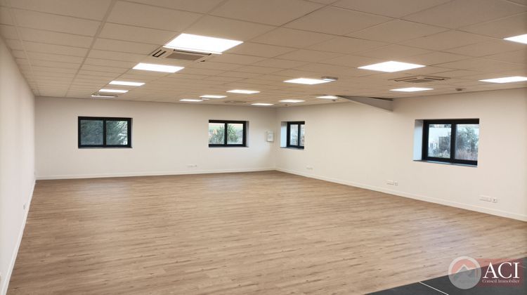 Ma-Cabane - Location Local commercial GISORS, 200 m²