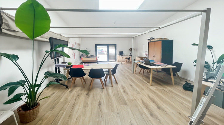 Ma-Cabane - Location Local commercial Givors, 60 m²