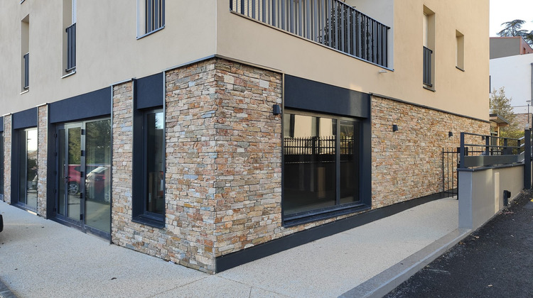 Ma-Cabane - Location Local commercial Gleizé, 192 m²