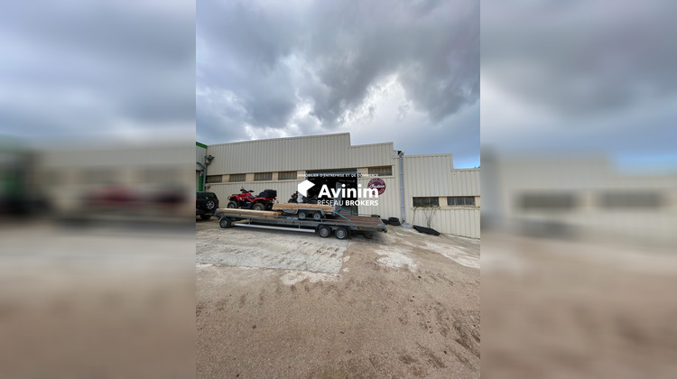 Ma-Cabane - Location Local commercial Gonfaron, 360 m²