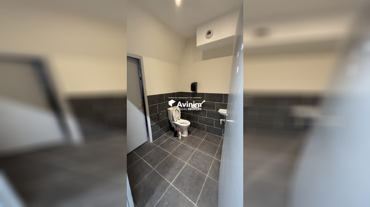 Ma-Cabane - Location Local commercial Gonfreville-l'Orcher, 1145 m²