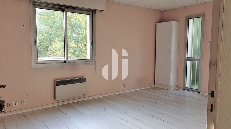 Ma-Cabane - Location Local commercial Gradignan, 18 m²