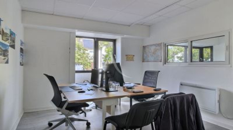 Ma-Cabane - Location Local commercial GRAND-COURONNE, 67 m²