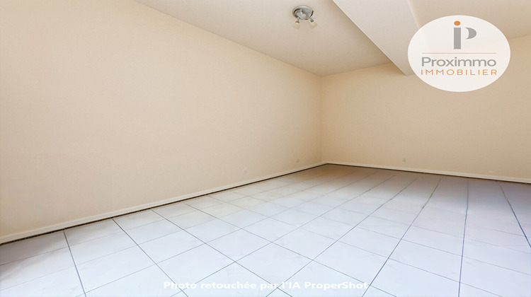 Ma-Cabane - Location Local commercial GRAND-FOUGERAY, 48 m²