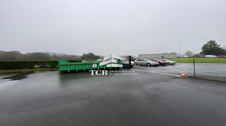 Ma-Cabane - Location Local commercial Grandchamps-des-Fontaines, 330 m²