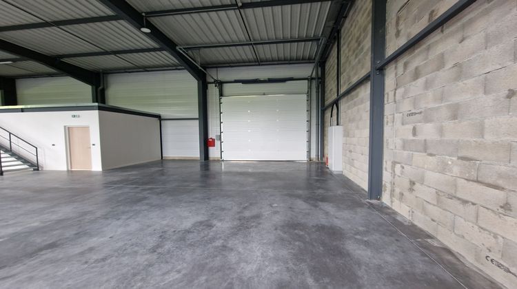 Ma-Cabane - Location Local commercial Granieu, 601 m²