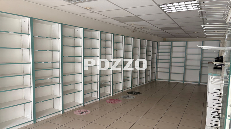 Ma-Cabane - Location Local commercial GRANVILLE, 60 m²