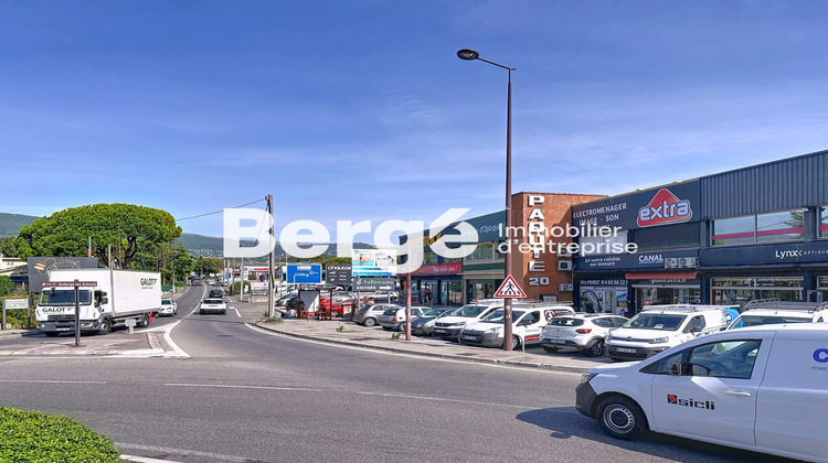 Ma-Cabane - Location Local commercial Grasse, 260 m²