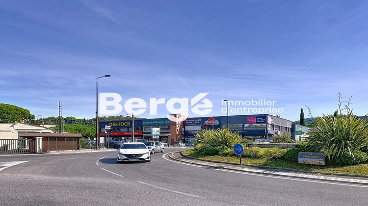 Ma-Cabane - Location Local commercial Grasse, 260 m²
