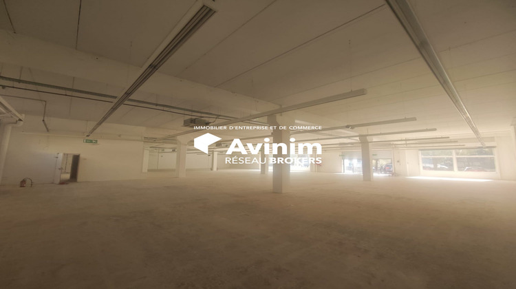 Ma-Cabane - Location Local commercial Grasse, 912 m²