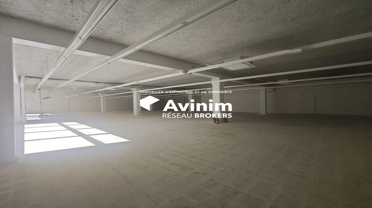 Ma-Cabane - Location Local commercial Grasse, 912 m²