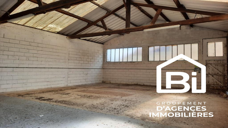 Ma-Cabane - Location Local commercial GRAYE-SUR-MER, 110 m²