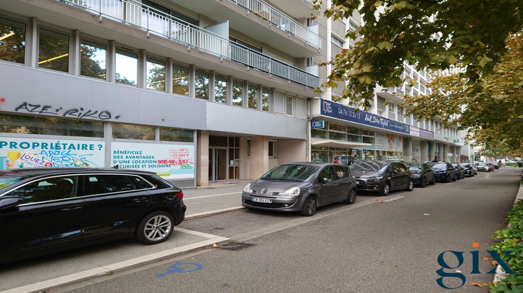 Ma-Cabane - Location Local commercial Grenoble, 362 m²