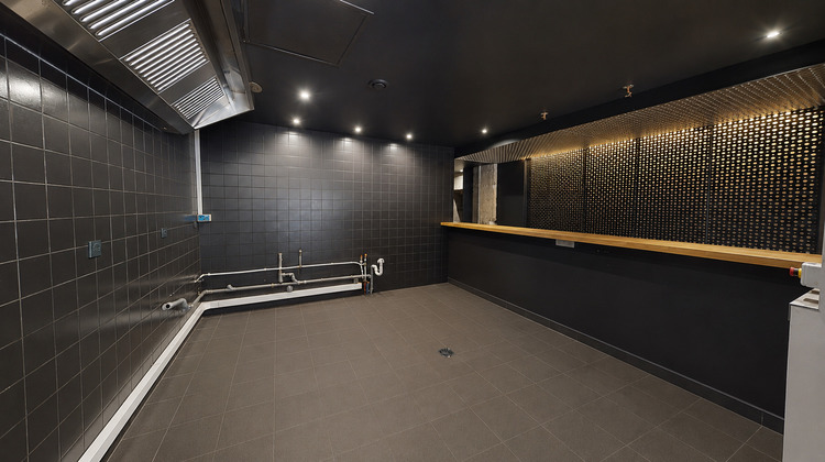 Ma-Cabane - Location Local commercial GRENOBLE, 155 m²