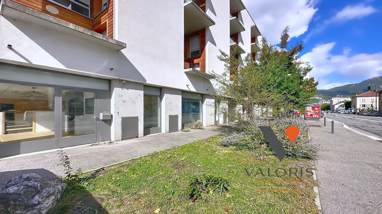 Ma-Cabane - Location Local commercial Grenoble, 193 m²