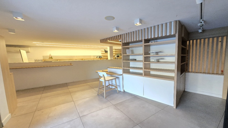 Ma-Cabane - Location Local commercial Grézieu-la-Varenne, 72 m²