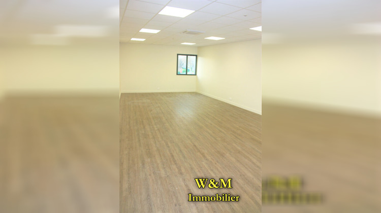 Ma-Cabane - Location Local commercial GRIGNY, 48 m²