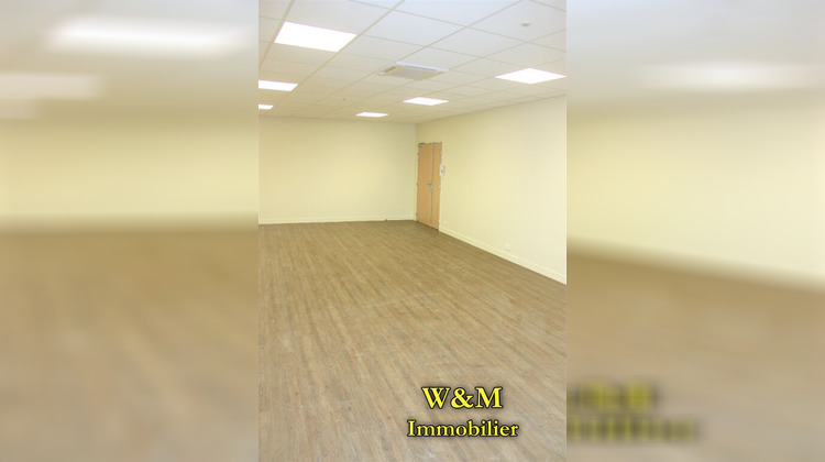 Ma-Cabane - Location Local commercial GRIGNY, 48 m²