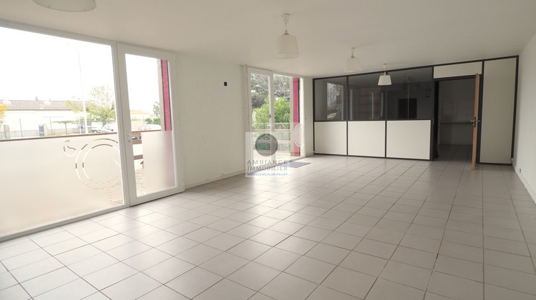 Ma-Cabane - Location Local commercial Guilherand-Granges, 77 m²