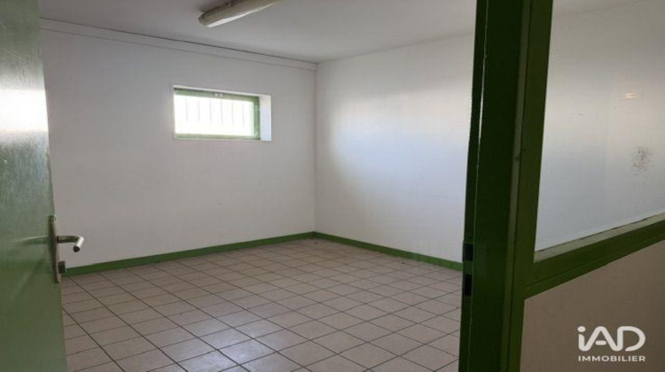 Ma-Cabane - Location Local commercial Gujan-Mestras, 1273 m²
