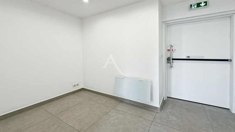 Ma-Cabane - Location Local commercial GUYANCOURT, 46 m²