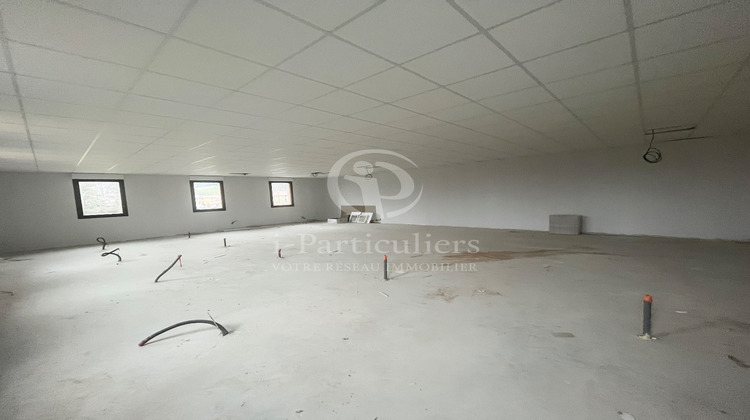 Ma-Cabane - Location Local commercial Hauterives, 235 m²