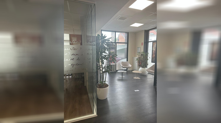Ma-Cabane - Location Local commercial HENIN-BEAUMONT, 300 m²