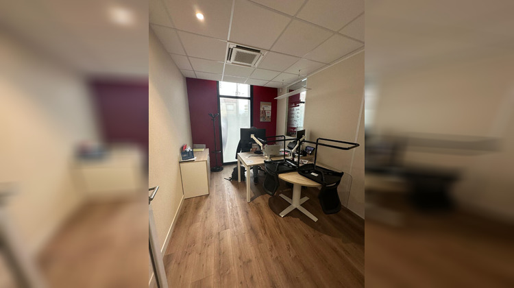 Ma-Cabane - Location Local commercial HENIN-BEAUMONT, 300 m²