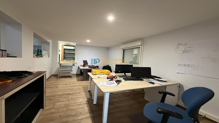 Ma-Cabane - Location Local commercial Hennebont, 285 m²