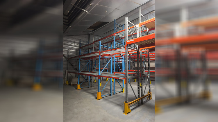 Ma-Cabane - Location Local commercial Hérouville-Saint-Clair, 1050 m²