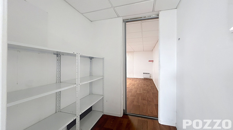 Ma-Cabane - Location Local commercial HEROUVILLE-SAINT-CLAIR, 60 m²
