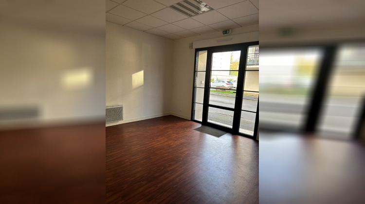 Ma-Cabane - Location Local commercial HEROUVILLE-SAINT-CLAIR, 54 m²