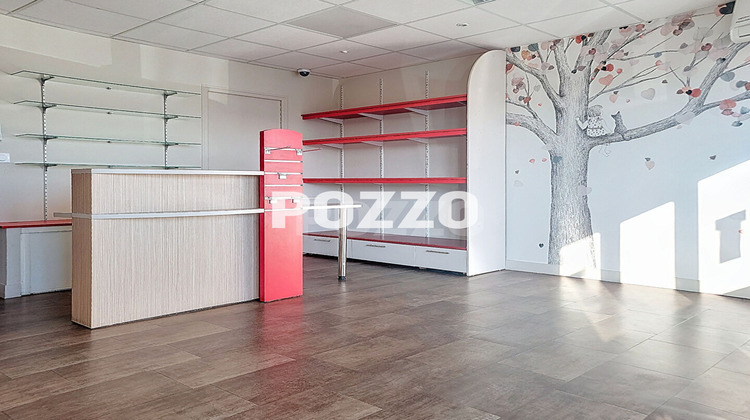 Ma-Cabane - Location Local commercial HONFLEUR, 67 m²