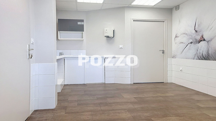 Ma-Cabane - Location Local commercial HONFLEUR, 67 m²